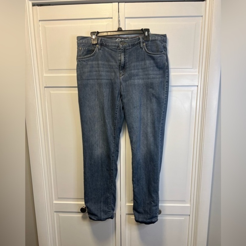 Eddie Bauer Women’s Flannel Lined Boyfriend Relaxed Fit Jeans Size Women’s 14